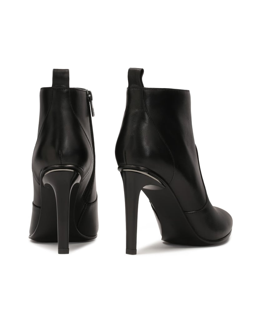 Kazar-Zeitlose-schwarze-Stiefel-mit-schlankem-schwarz