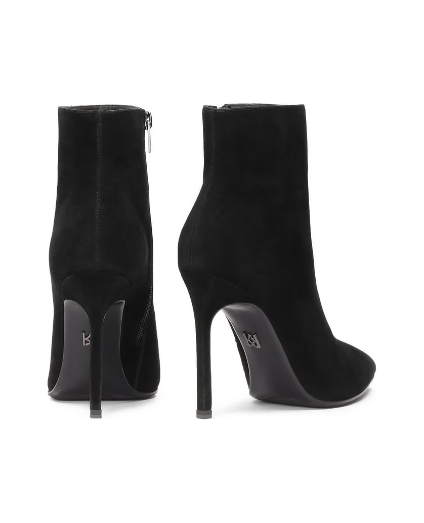Kazar-Black-suede-boots-with-pointed-toe-nose-černá