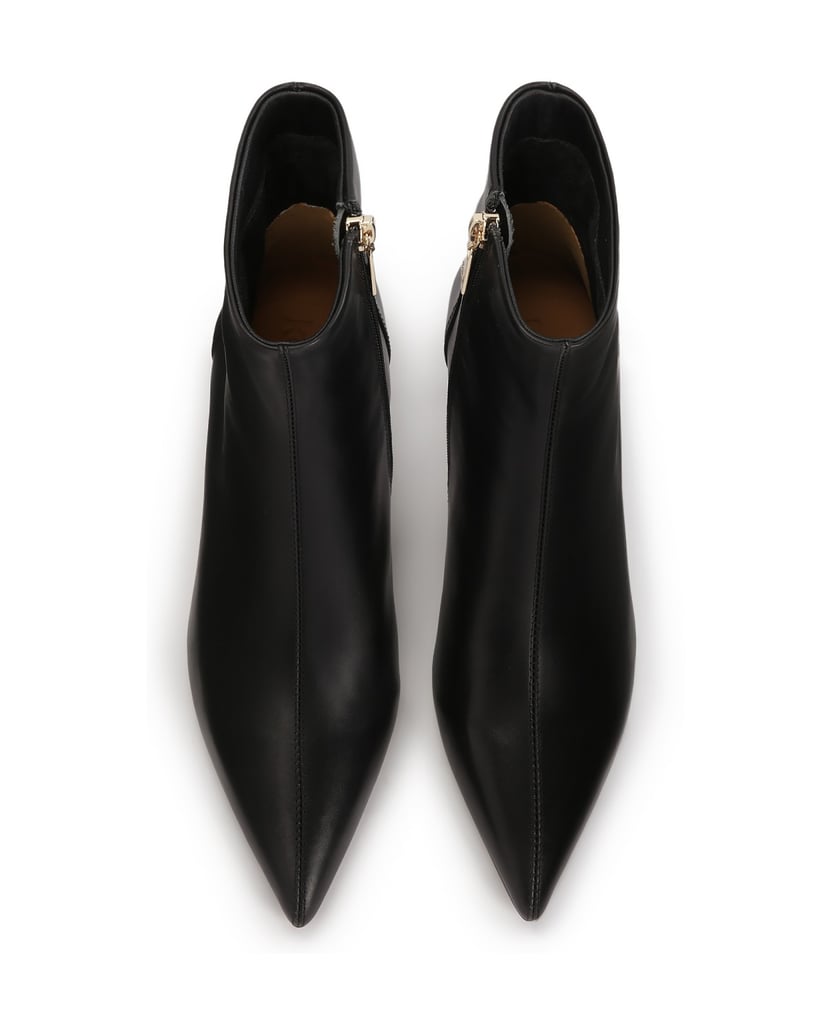 Kazar-Lederstiefel-mit-Entenschnabelabsätzen-schwarz