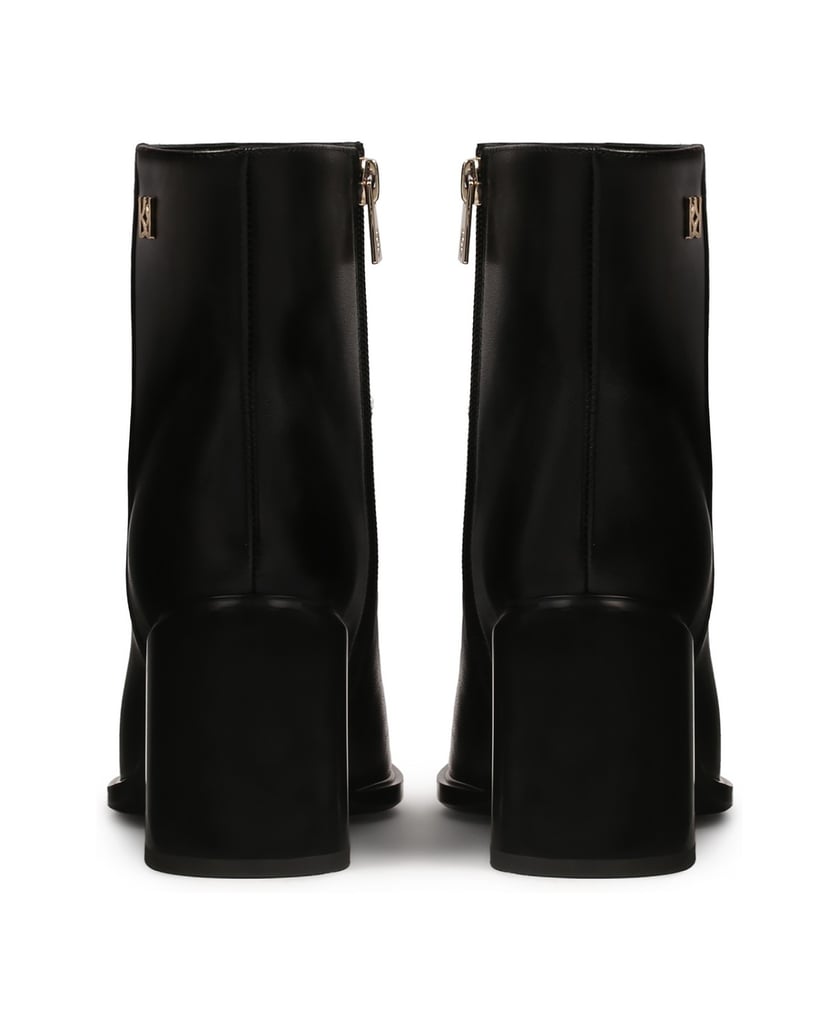 Kazar-Black-leather-boots-with-a-wide-heel-černá
