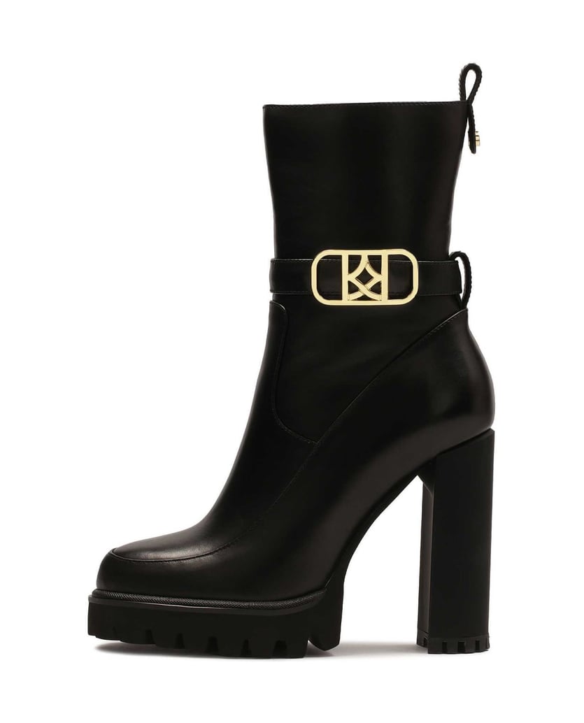 Kazar-Schwarze-KAZAR-Stiefel-mit-Monogramm-auf-schwarz