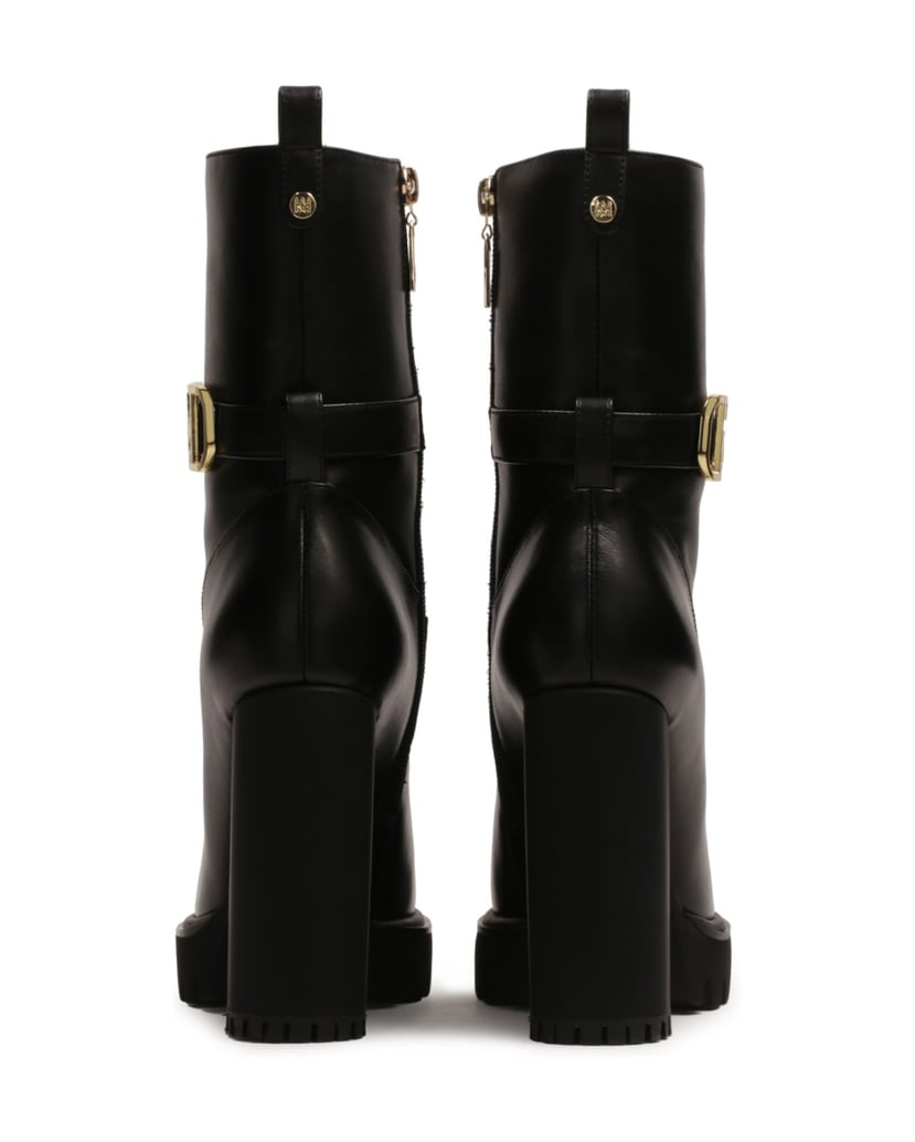 Kazar-Schwarze-KAZAR-Stiefel-mit-Monogramm-auf-schwarz