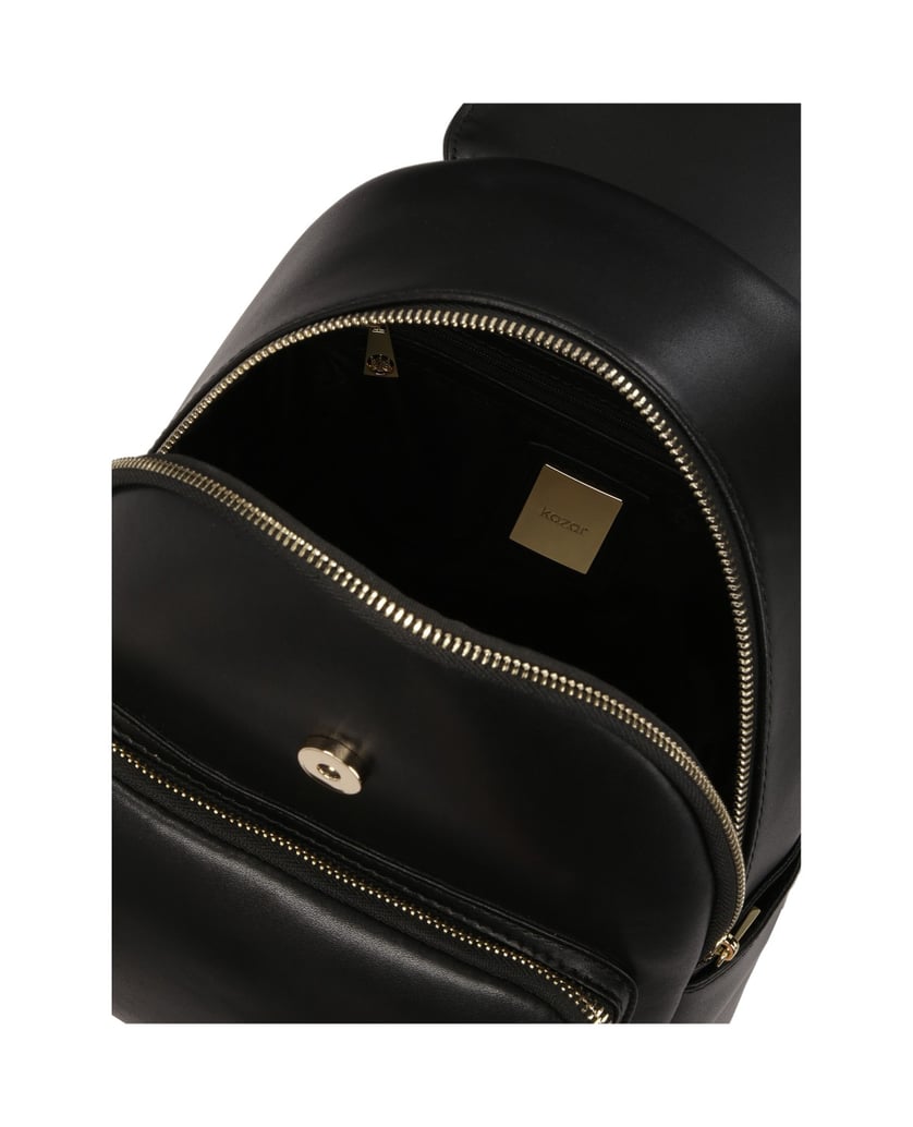 Kazar-Schwarzer-Lederrucksack-mit-Klappe
