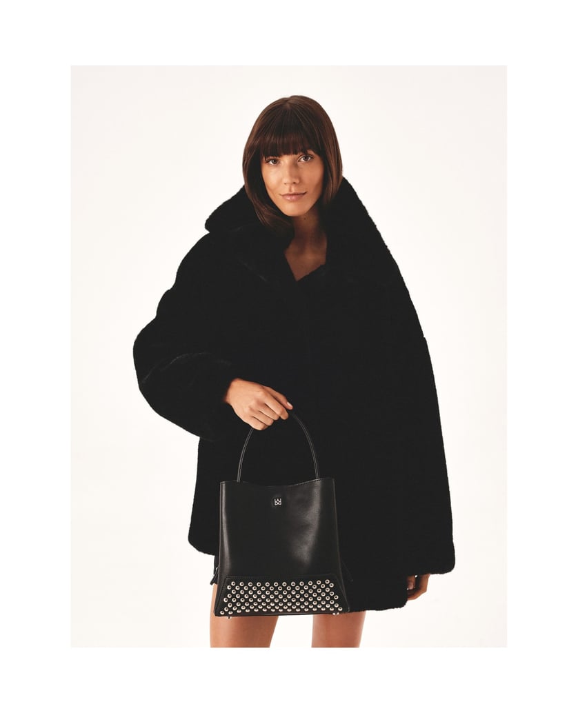 Kazar-Schwarze-Handtasche-mit-silbernen-Nieten-schwarz