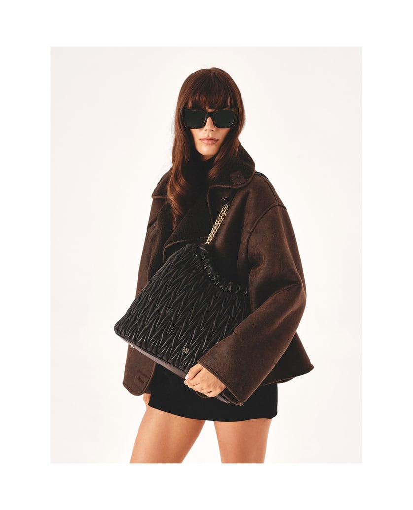 Kazar-Black-quilted-bag-shaped-handbag-čierna