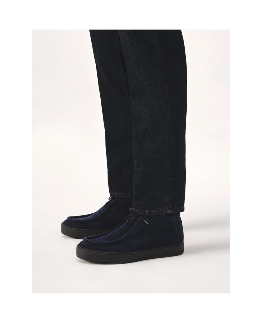 Kazar-Navy-blue-suede-chukka-sneakers-tmavá-modrá