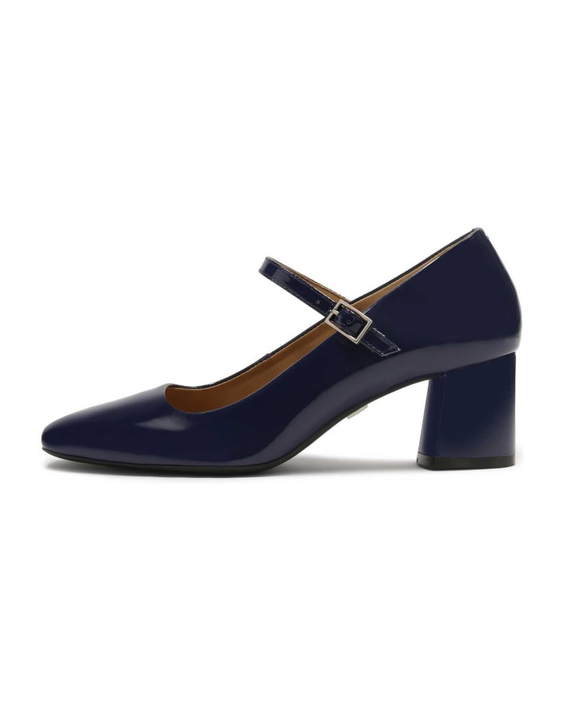 Kazar-Navy-blue-patent-leather-low-heel-pumps-tmavá-modrá