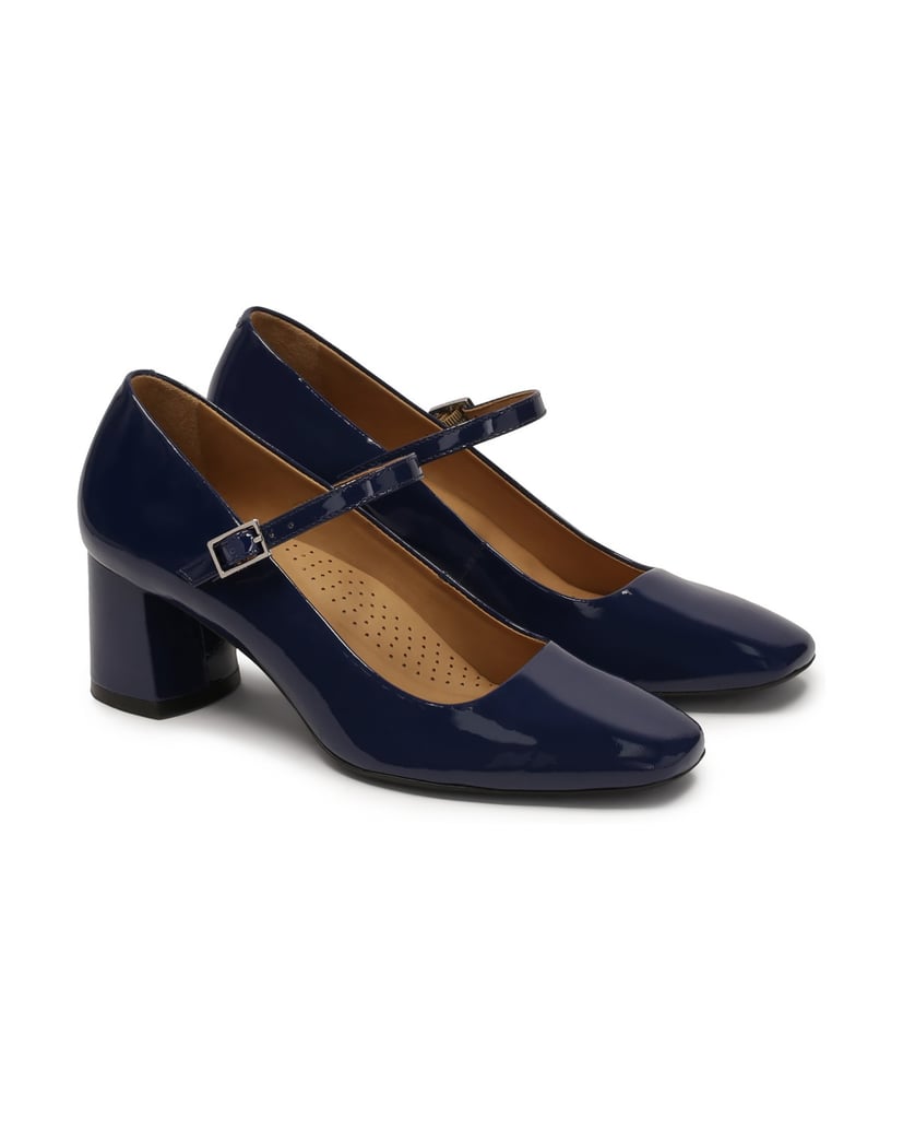 Kazar-Navy-blue-patent-leather-low-heel-pumps-tmavá-modrá