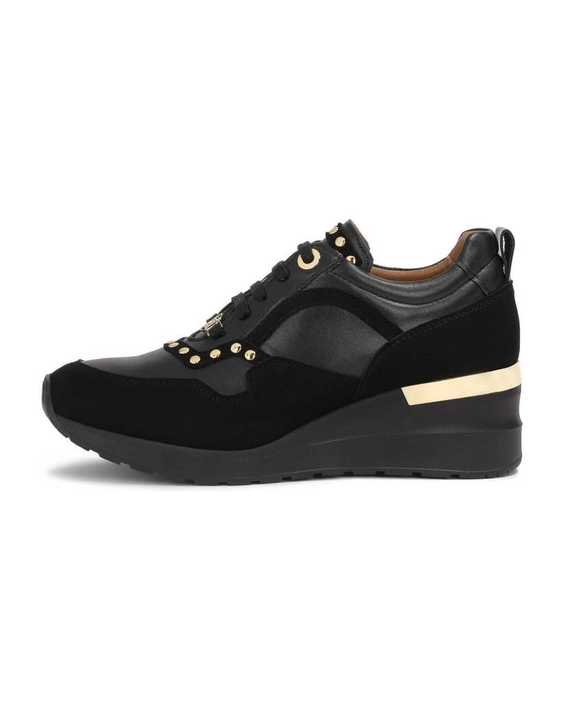Kazar-Black-sneakers-on-an-elevated-sole-černá