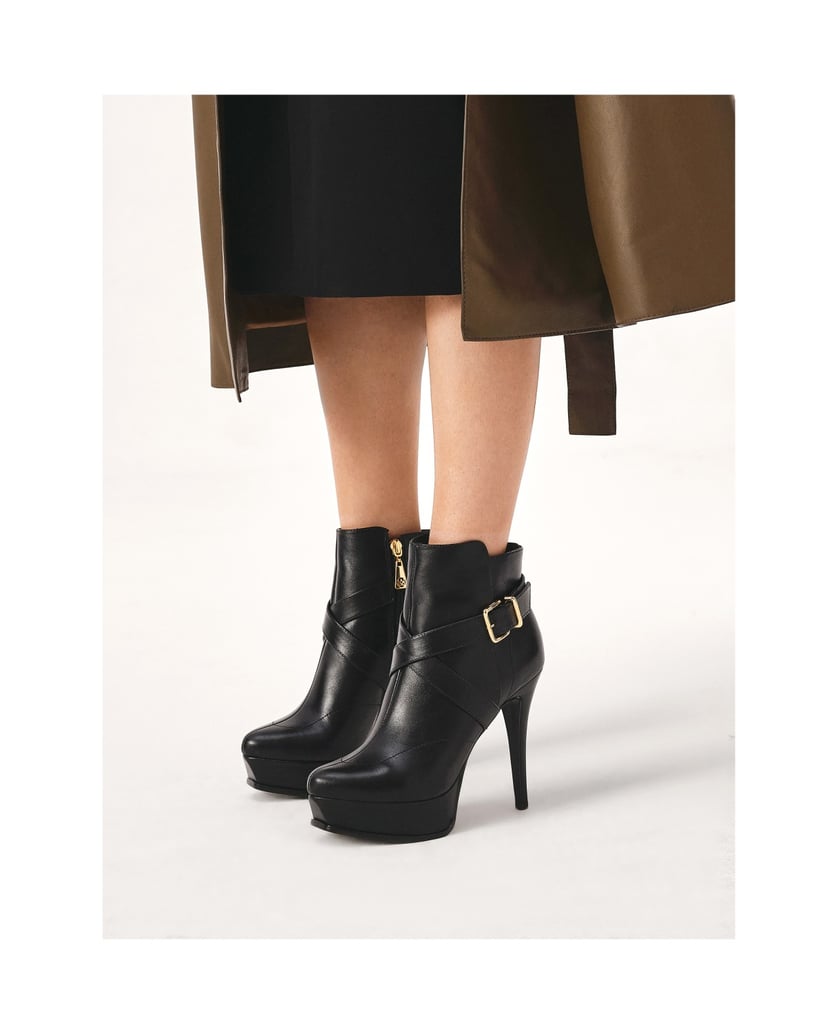 Kazar-Black-boots-with-high-heel-and-platform-černá