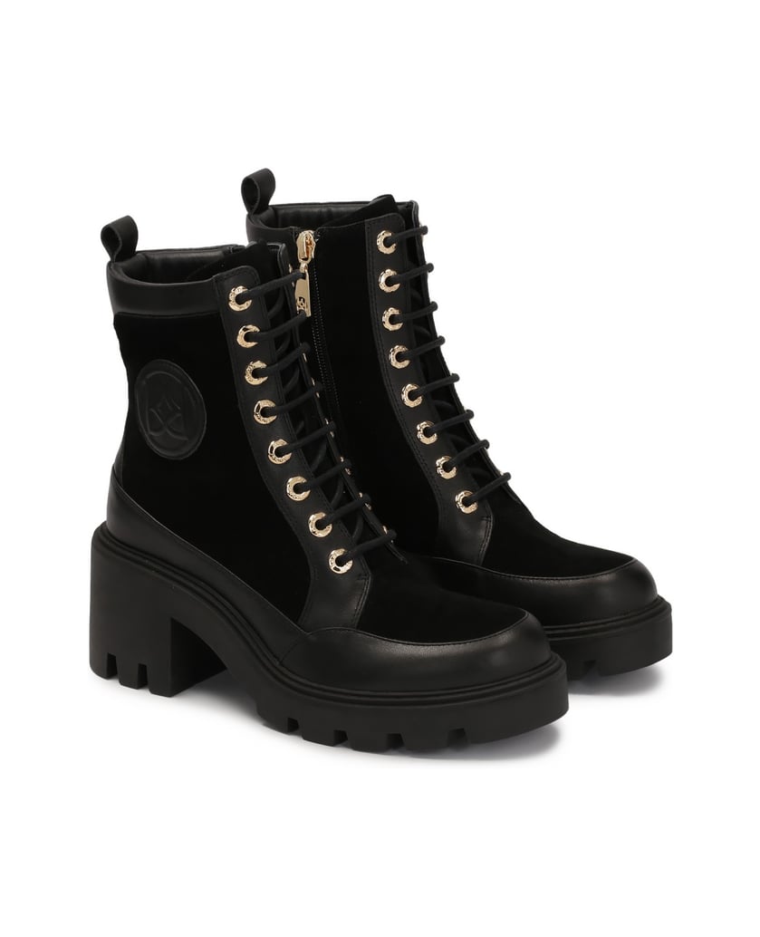 Kazar-Black-heeled-boots-with-trep-sole-čierna