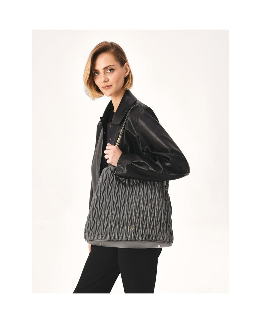 Kazar-Quilted-gray-handbag-with-long-handles-šedá