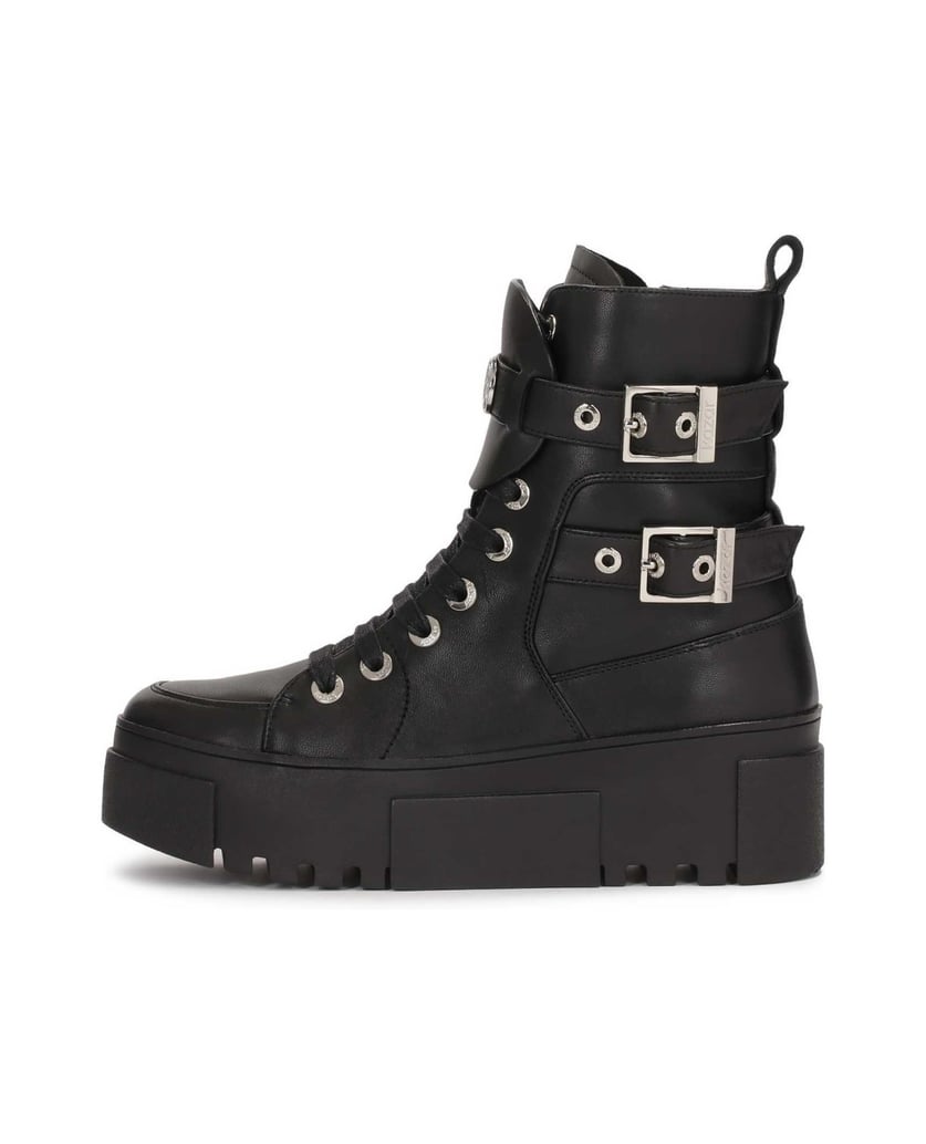 Kazar-Plateaustiefel-aus-Leder-im-Rock-Stil-schwarz