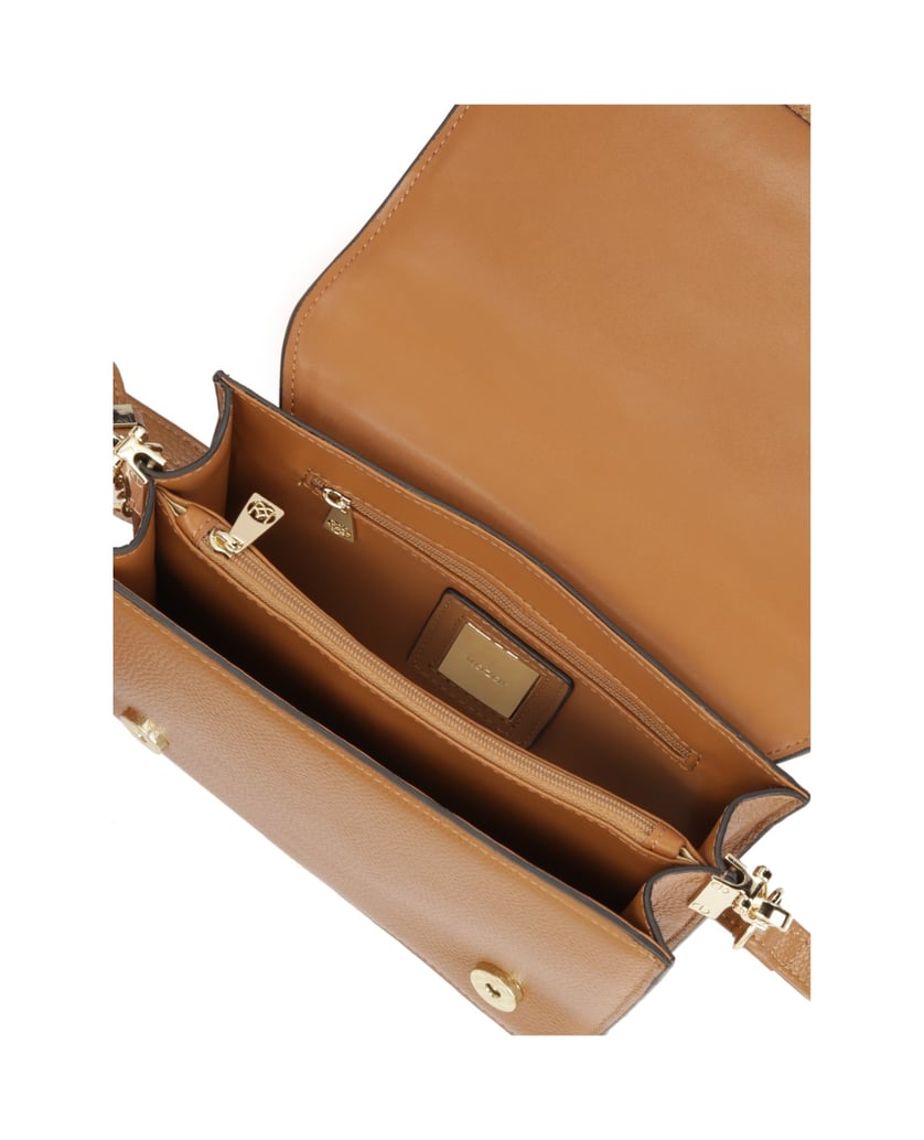 Kazar-Leather-handbag-with-quilted-flap-and-two-straps-ťavia