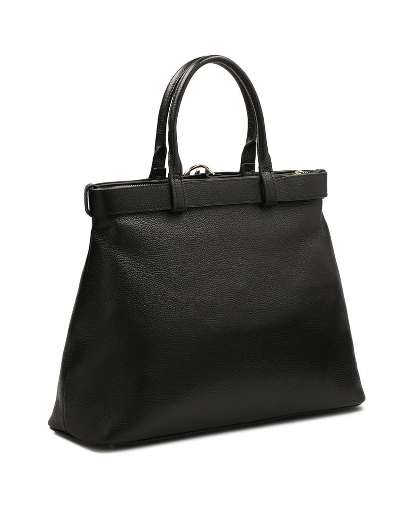 Kazar-Trapeze-bag-decorated-with-a-strap-čierna