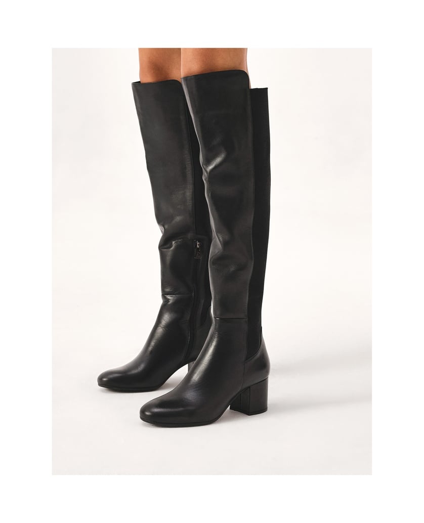 Kazar-Black-heeled-boots-with-elastic-inserts-čierna