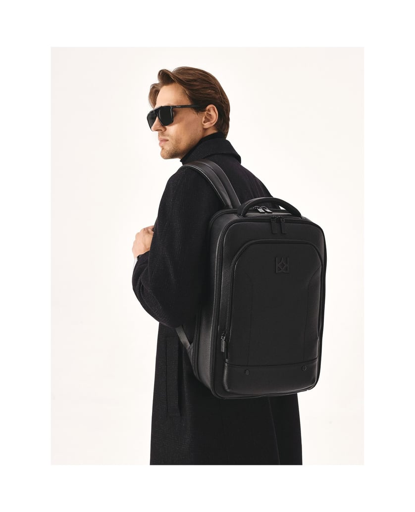 Kazar-Schwarzer-Lederrucksack-mit-Laptopfach-schwarz