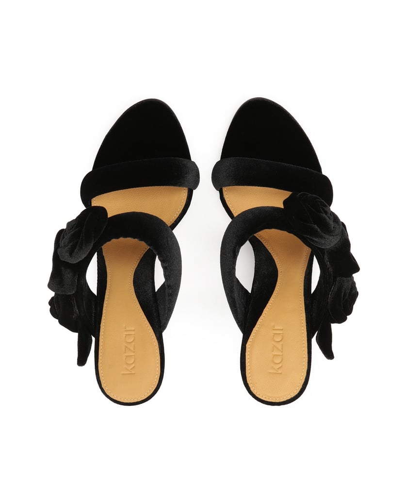 Kazar-Pantoletten-mit-Absatz,-verziert-mit-3D--schwarz