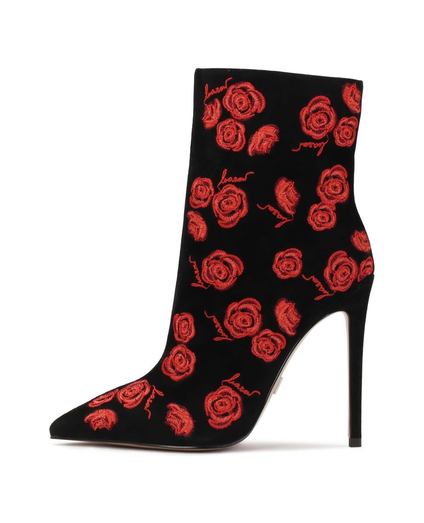 Kazar-Suede-boots-with-embroidered-red-flowers-černá