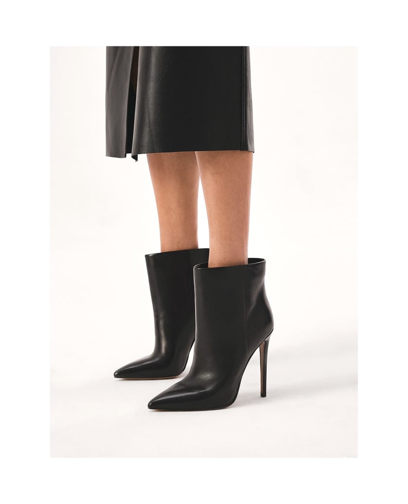 Kazar-Heeled-boots-with-a-slip-on-upper-čierna