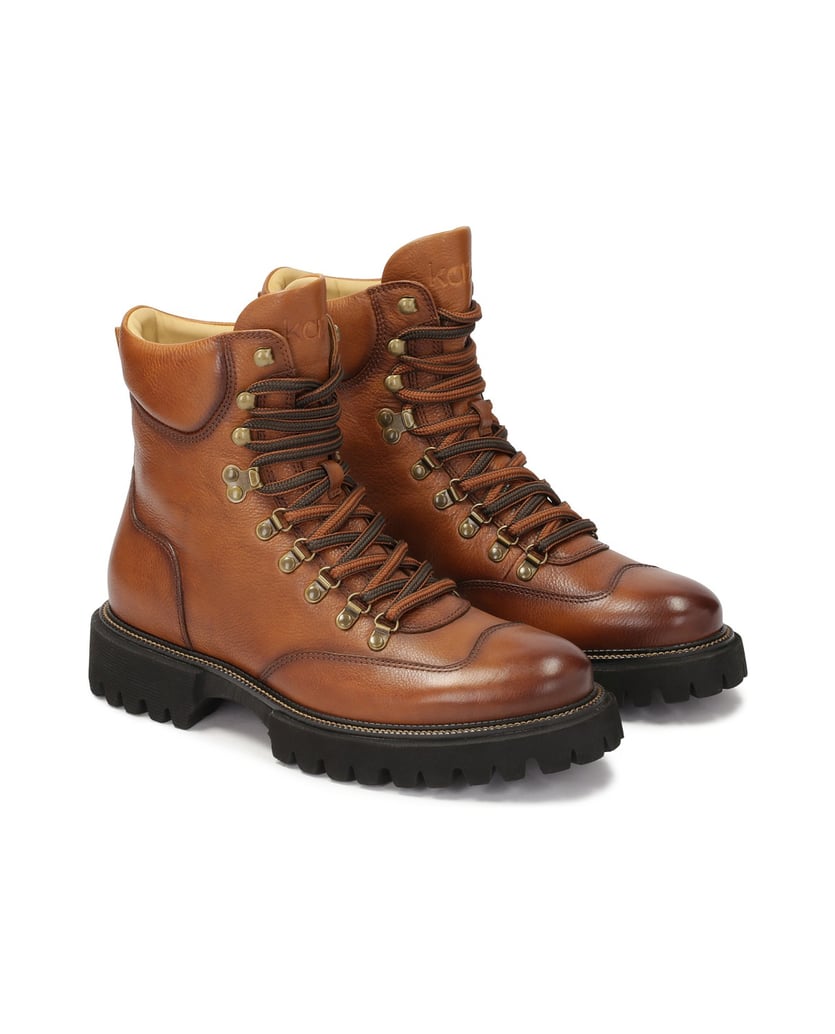 Kazar-Brown-men's-boots-with-metal-hooks-hnedá