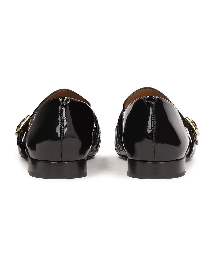 Kazar-Flache,-lackierte-Pumps-mit-Riemchen-schwarz