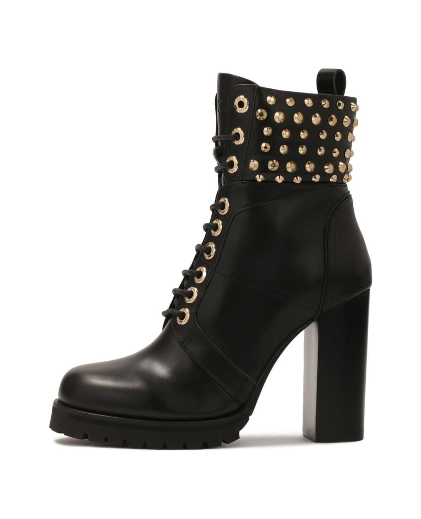 Kazar-Boots-with-upper-decorated-with-round-rivets-čierna