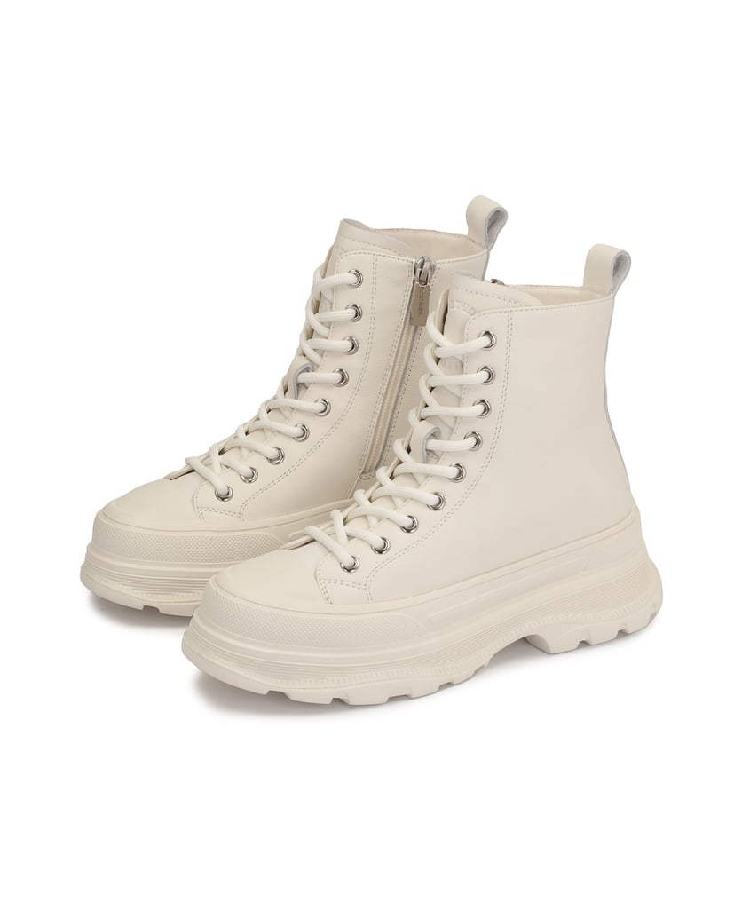 Kazar-Ladies’-off-white-laced-flat-ankle-boots-biela
