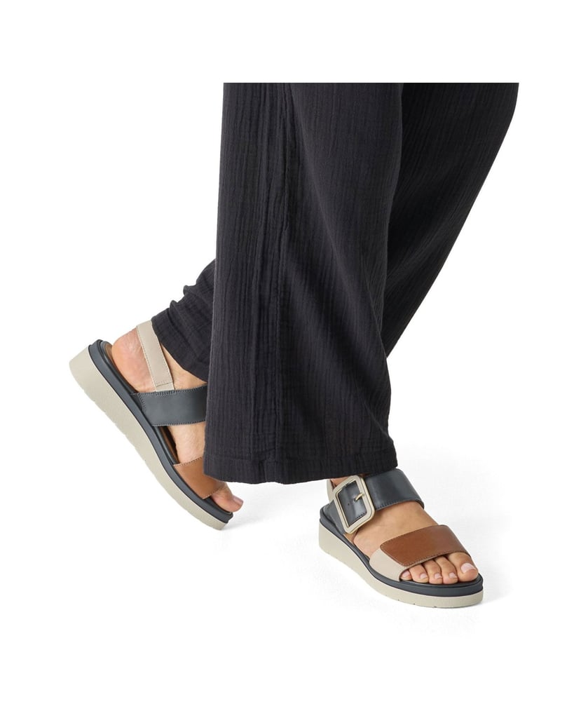 TAMARIS-sandále-čierna