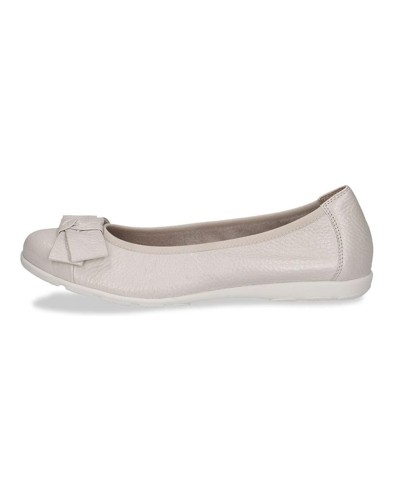 Caprice-Ballerina-off-white