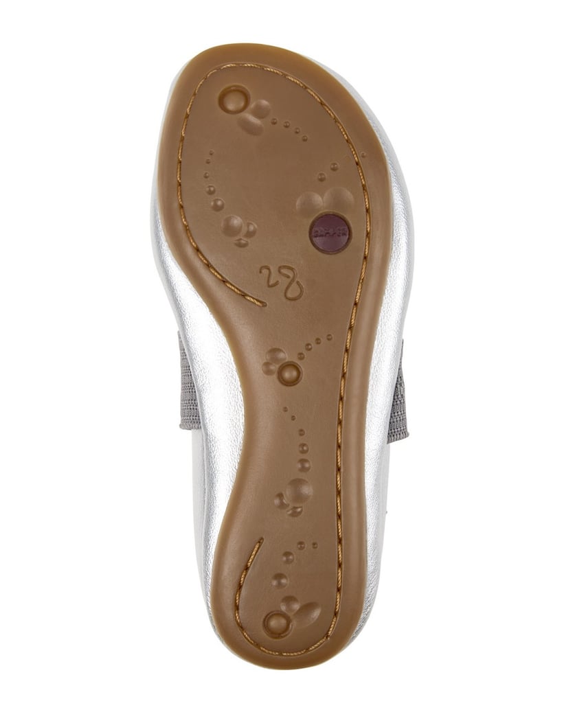 Camper-BALLERINAS-RIGHT-grau