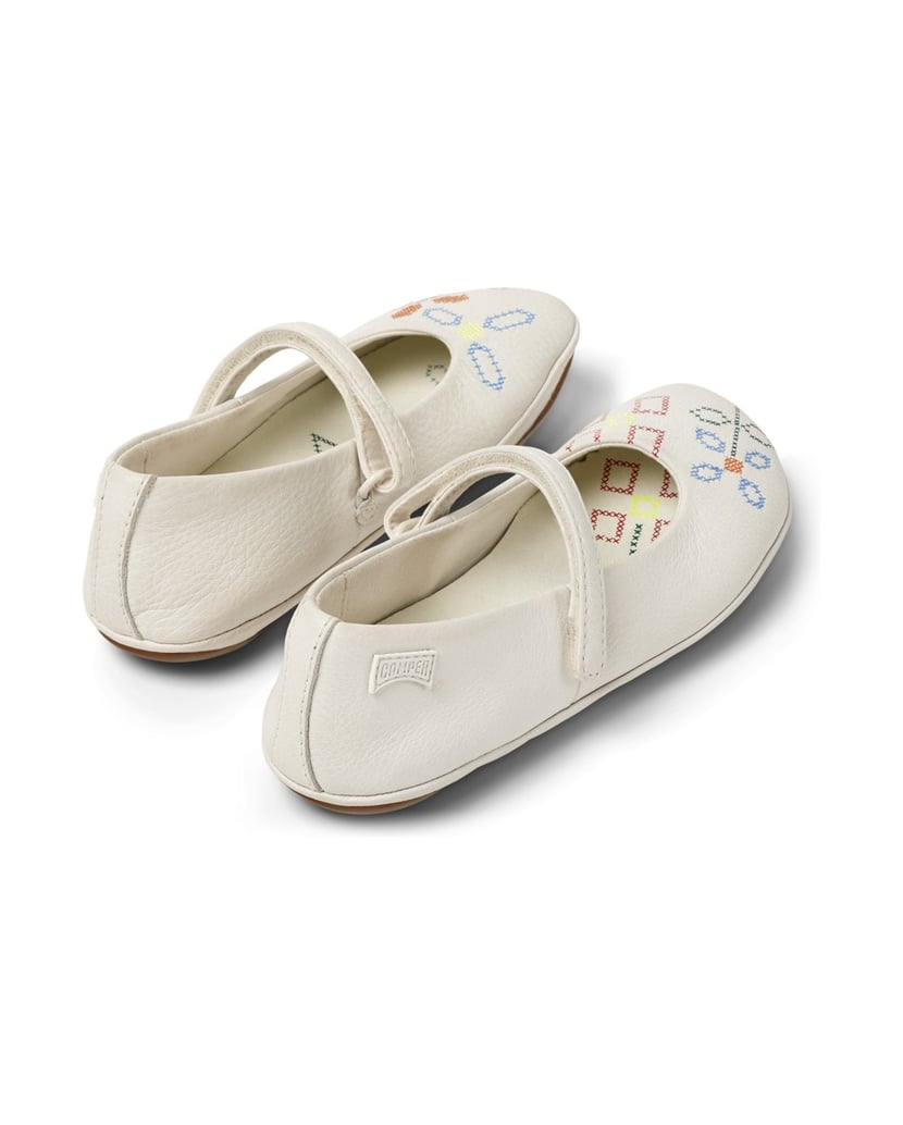 Camper-BALLERINAS-RIGHT-weiss-
