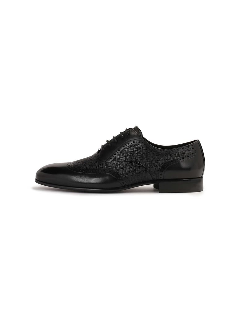 Kazar-Elegante-schwarze-Oxfords-mit-Rosettenve