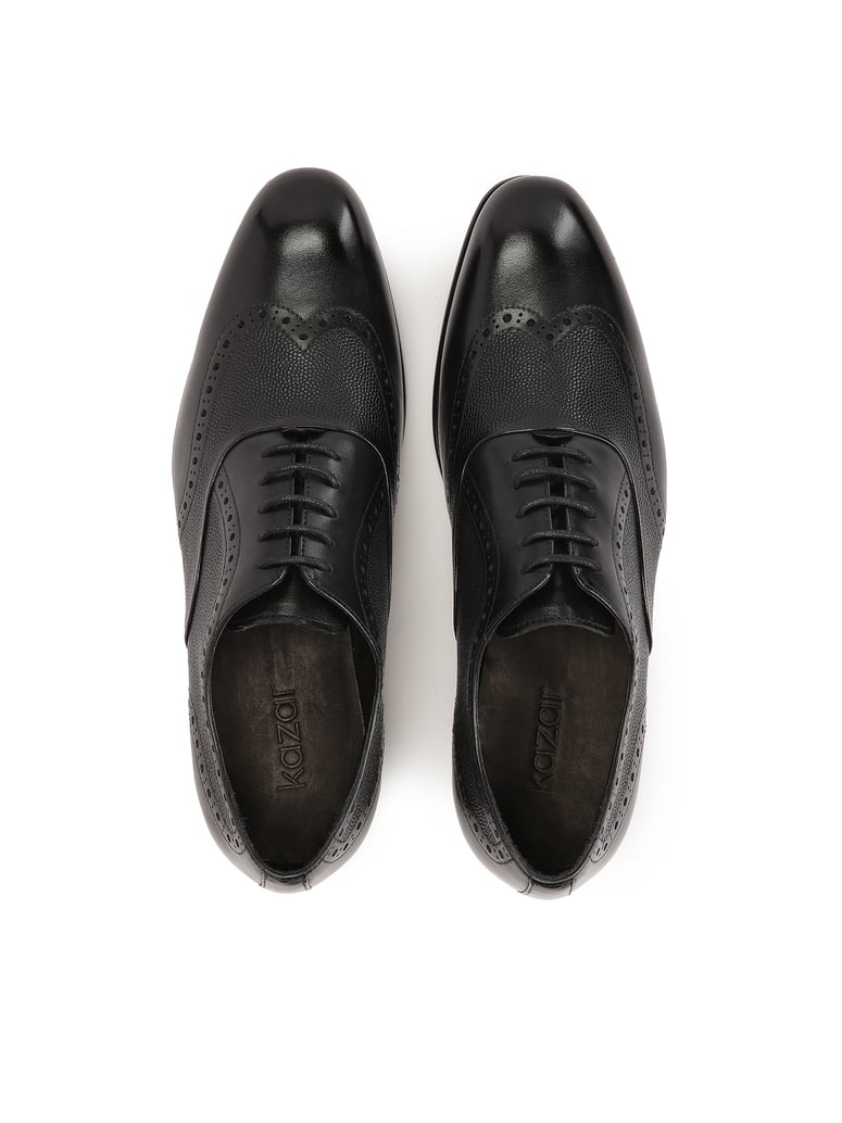Kazar-Elegante-schwarze-Oxfords-mit-Rosettenve