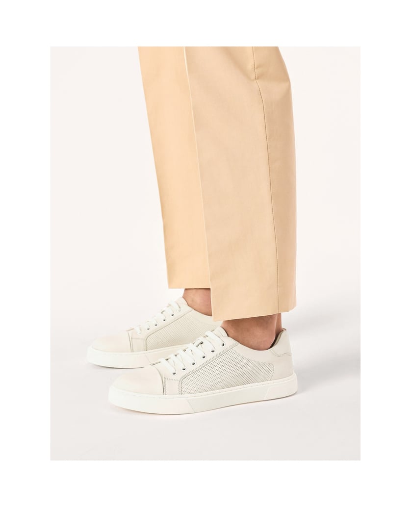 Kazar-Comfortable-men's-sneakers-with-perforated-upper-bílá