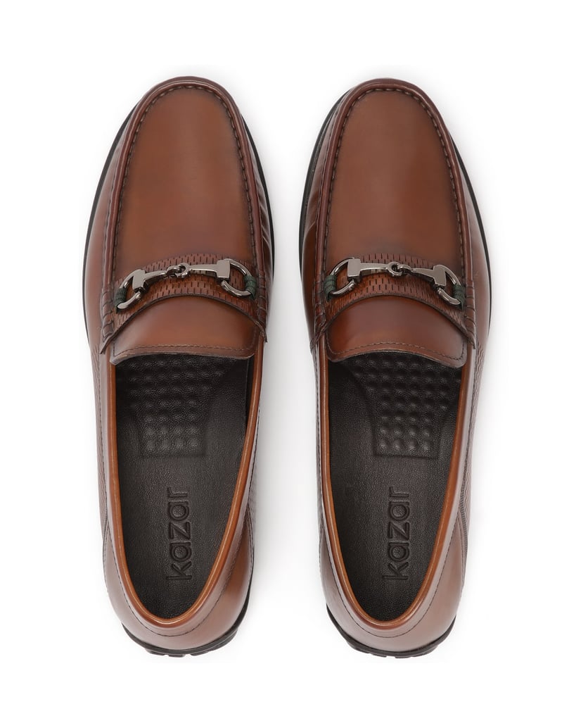 Kazar-Bequeme-Mokassins-mit-Metallverzierung-braun