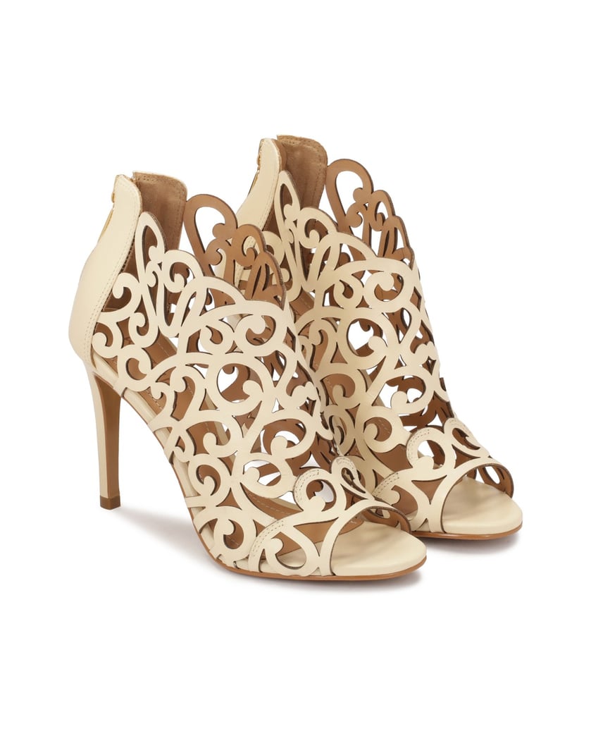 Kazar-Cream-peep-toe-boots-with-openwork-pattern-bílá