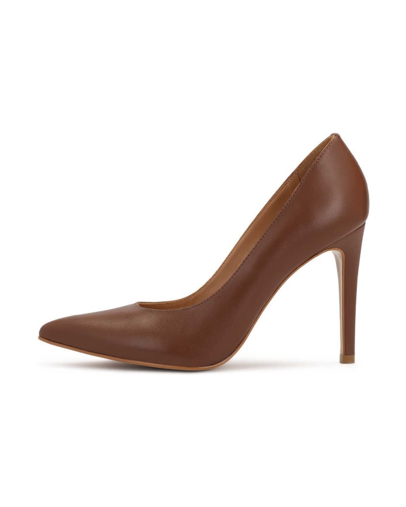 Kazar-Brown-pointed-toe-pumps-hnedá