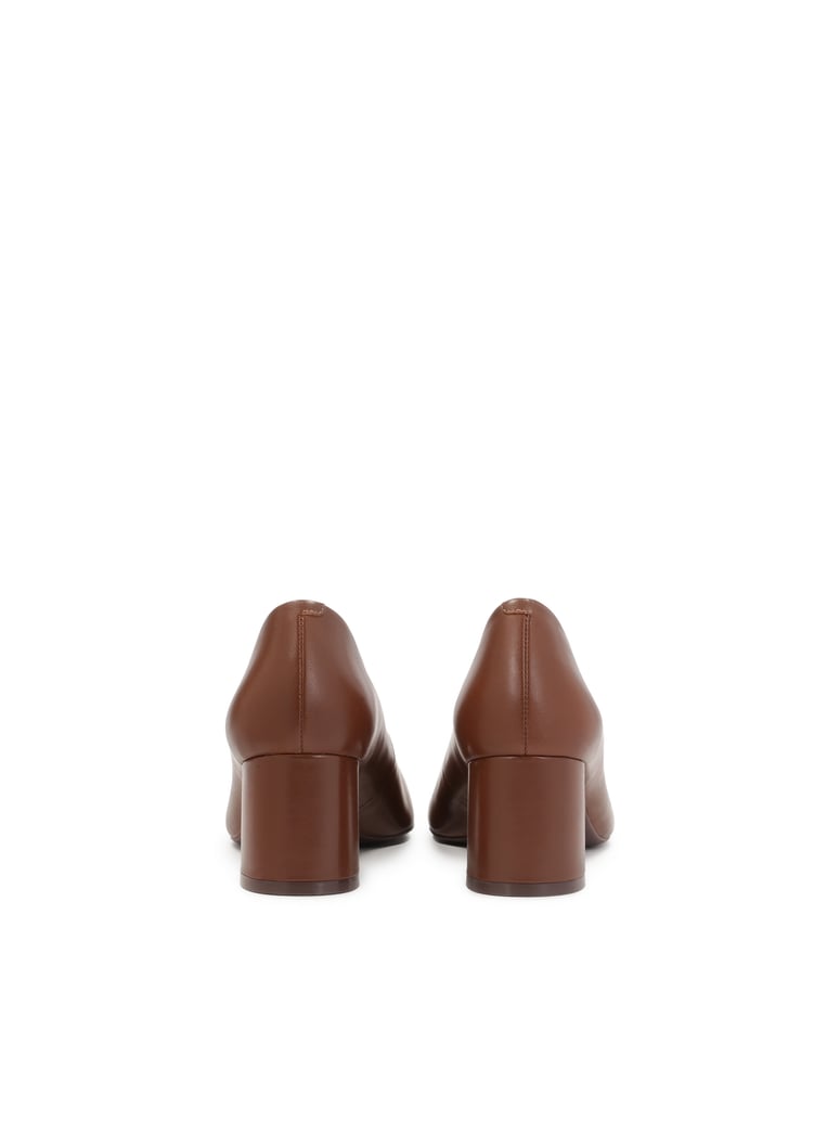 Kazar-Klassische-braune-Pumps-mit-eckiger-Nase