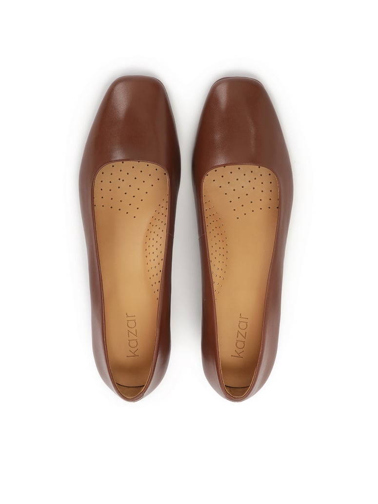 Kazar-Klassische-braune-Pumps-mit-eckiger-Nase