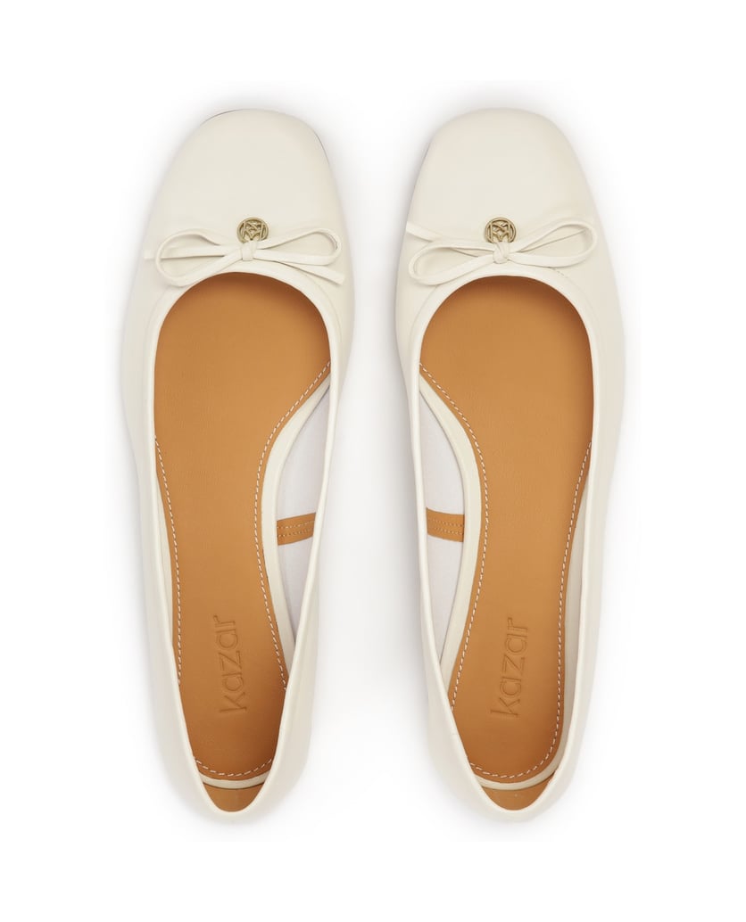 Kazar-Weiße-Pumps-aus-Leder-mit-niedrigen-Absä-weiss