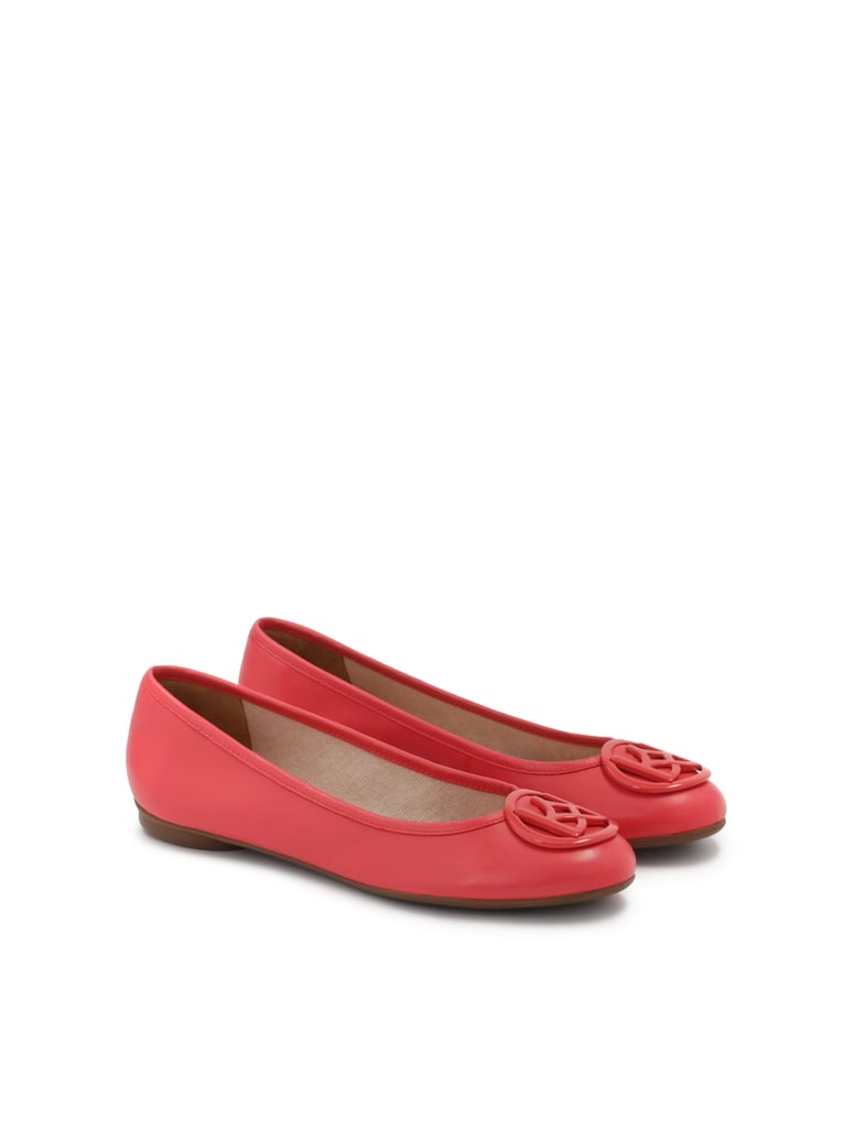 Kazar-Rosa-Ballerinas-mit-Verzierung-auf-der-N