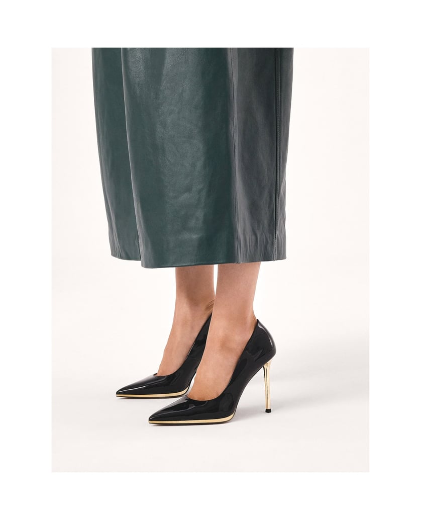 Kazar-Schwarz-lackierte-Pumps-mit-goldenem-Abs-schwarz