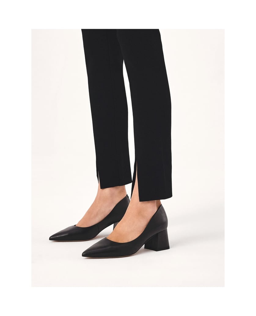 Kazar-Black-pumps-with-a-low-high-wide-heel-černá