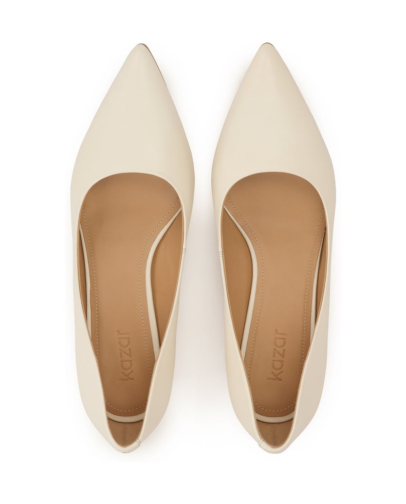 Kazar-Minimalist-pumps-in-neutral-color-biela