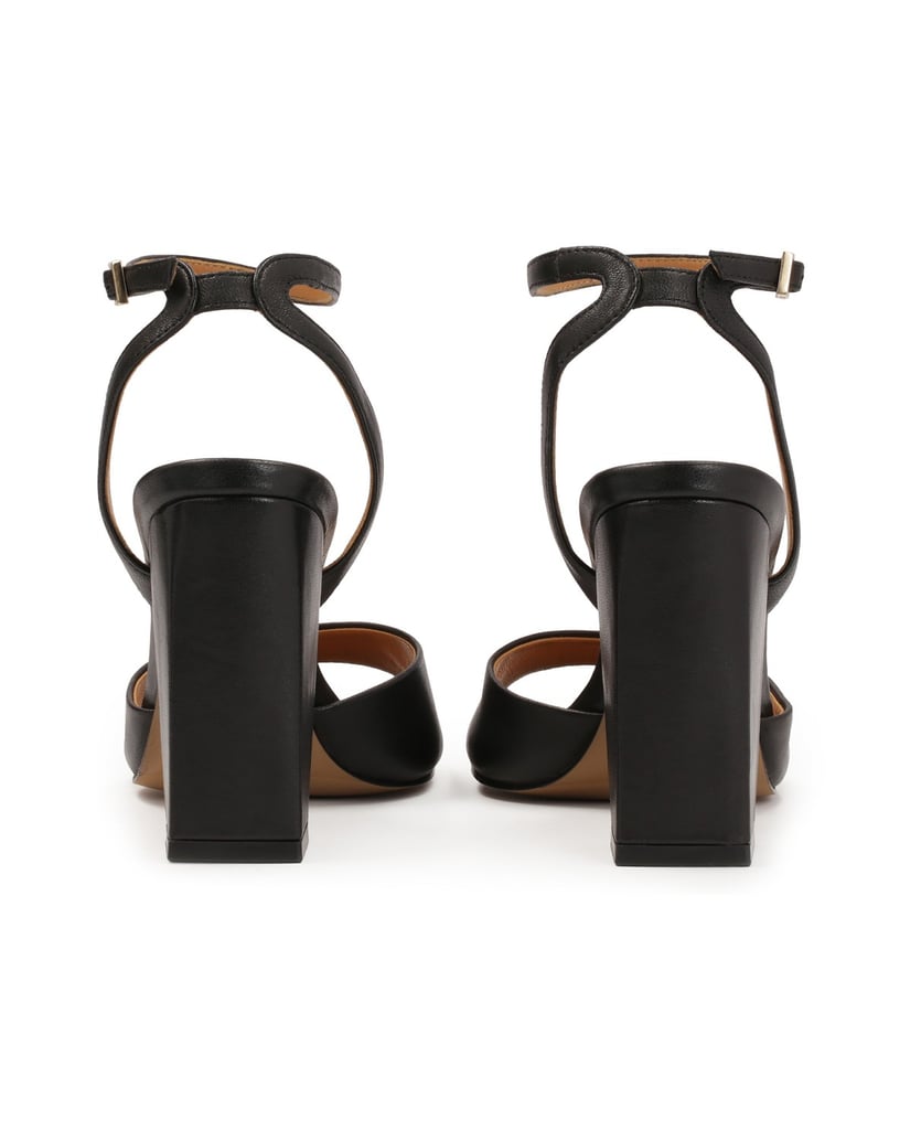 Kazar-Black-sandals-with-a-wide-heel-čierna