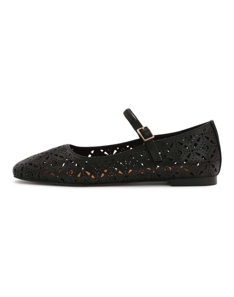 Kazar-Flat-sole-pumps-with-openwork-embellishment-černá