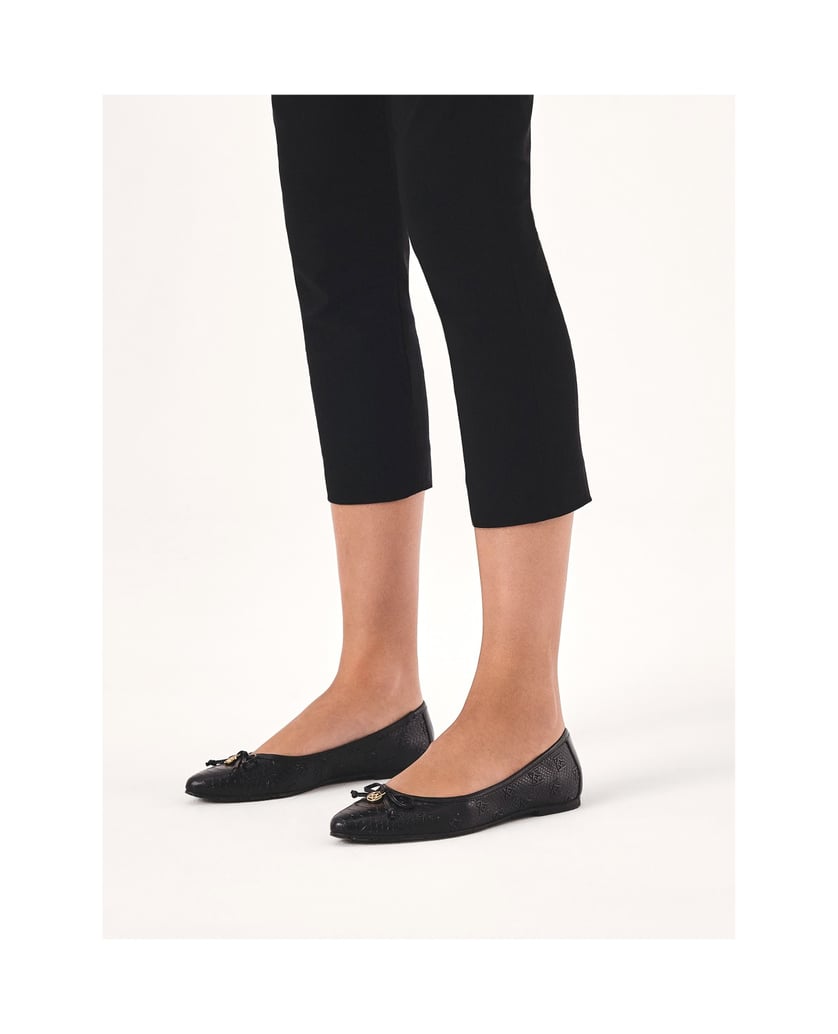 Kazar-Black-ballerinas-with-embossed-pattern-čierna