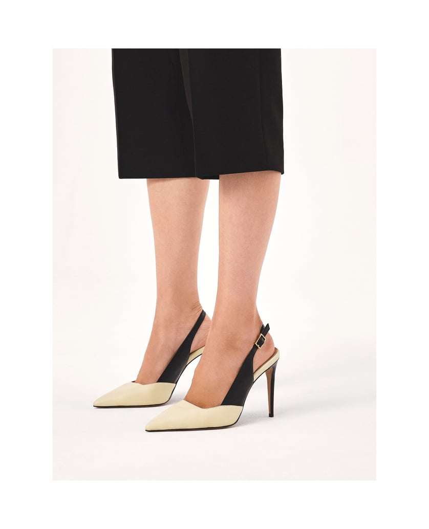 Kazar-Zweifarbige-Stiletto-Pumps-mit-offenem-A-weiss