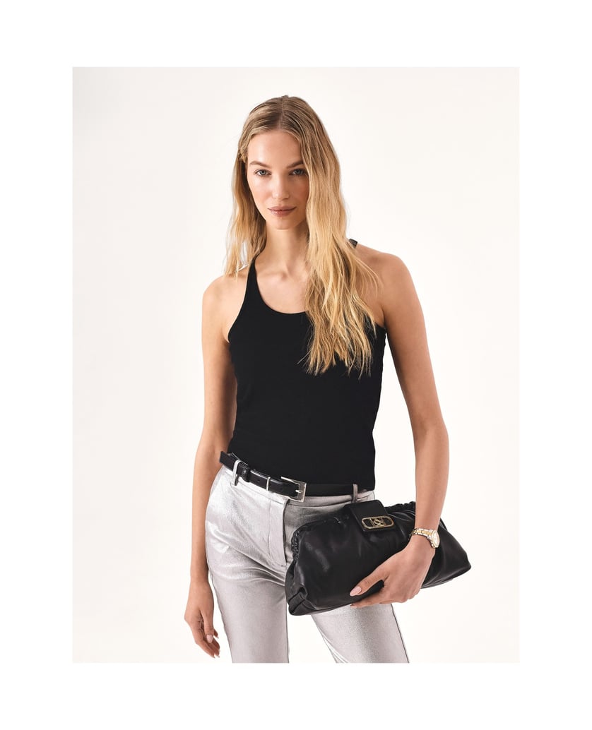 Kazar-Black-clutch-handbag-with-striking-logo-čierna